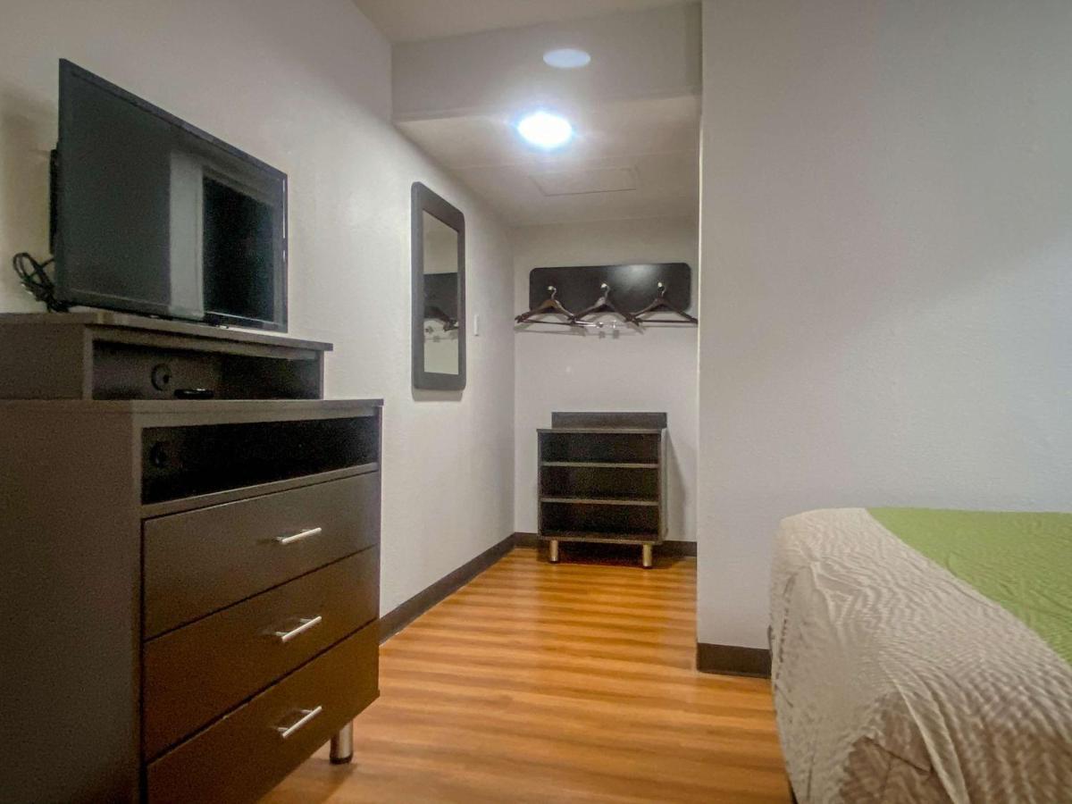Studio 6 Wichita, Ks - Airport Ngoại thất bức ảnh
